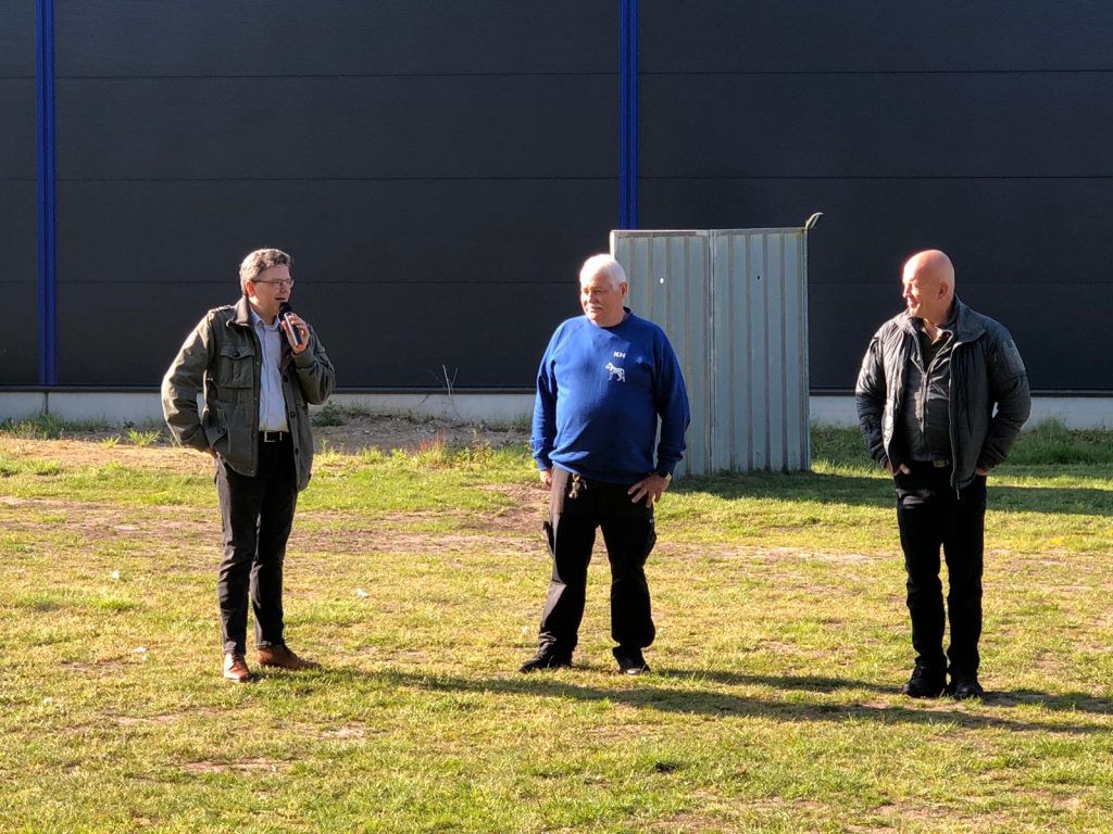 Begruessung-durch-den-Vertreter-des-Buergermeisters-Marcus-Drees - Foto: Mitglieder der OG Emsbüren