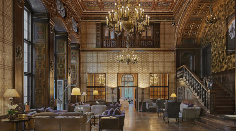 Amazon-Serie „Maxton Hall“ löst Hype im Schlosshotel Berlin by Patrick Hellmann aus